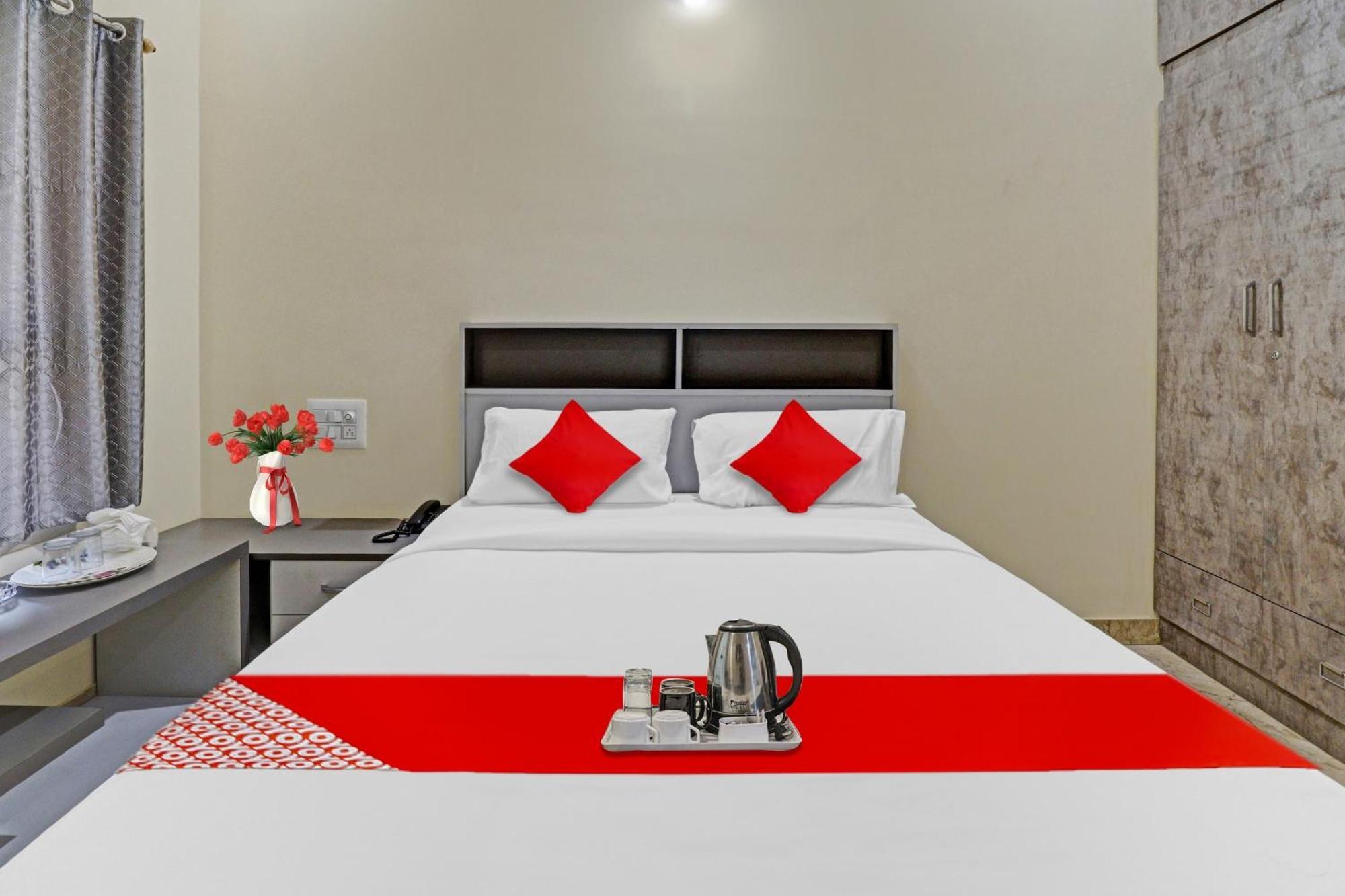 Hotel O I Care With Greenery Comforts Tumkur Luaran gambar